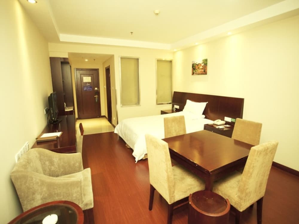 Фото GreenTree Inn Taizhou Jingjiang Jiangping Road Shanghai City Business Hotel