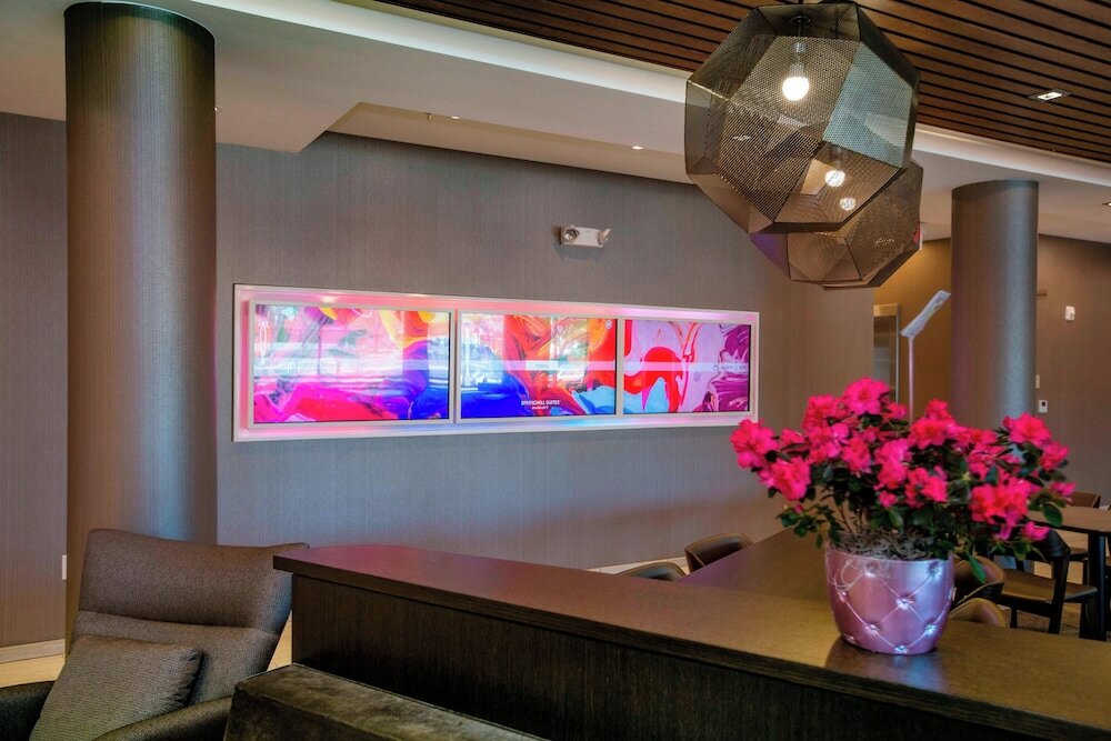 Фото SpringHill Suites by Marriott Newark Downtown