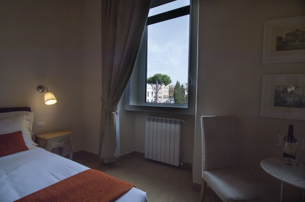 Фото Little Queen