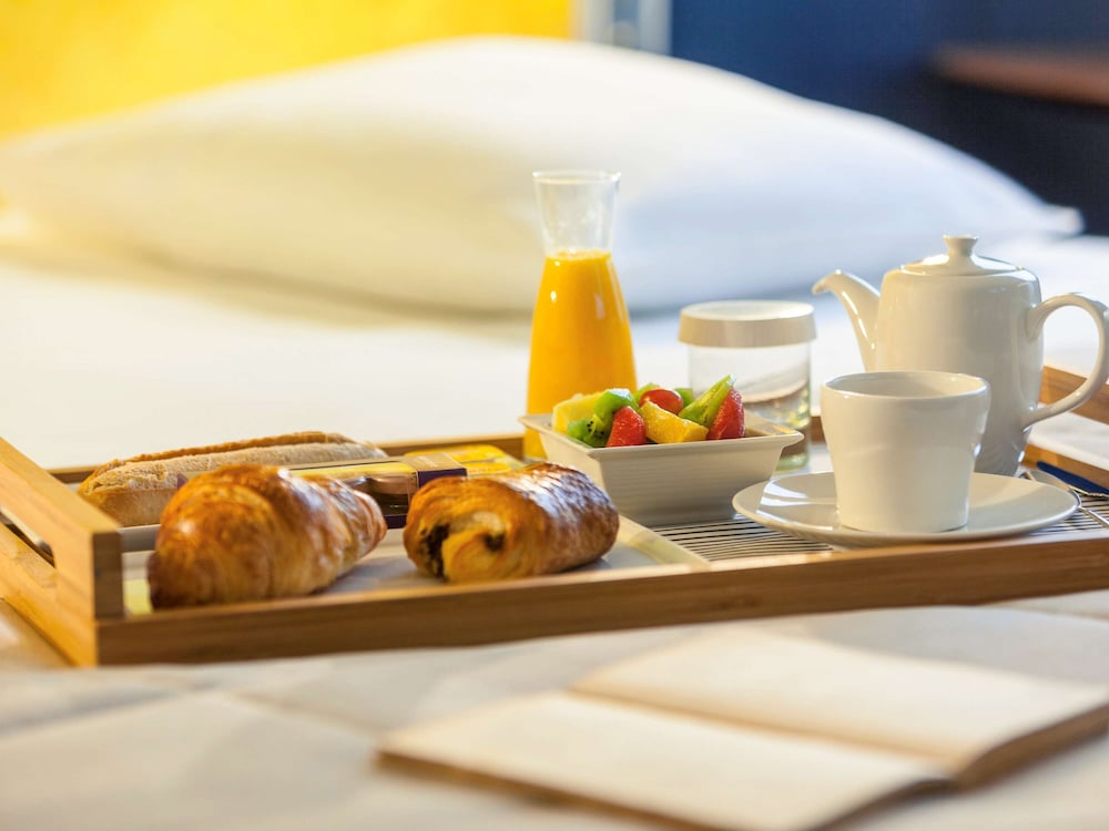 Фото Mercure Rouen Centre Cathedrale