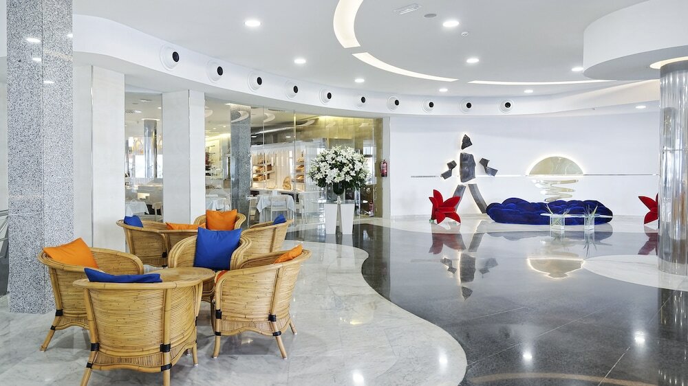 Фото Bull Escorial & SPA