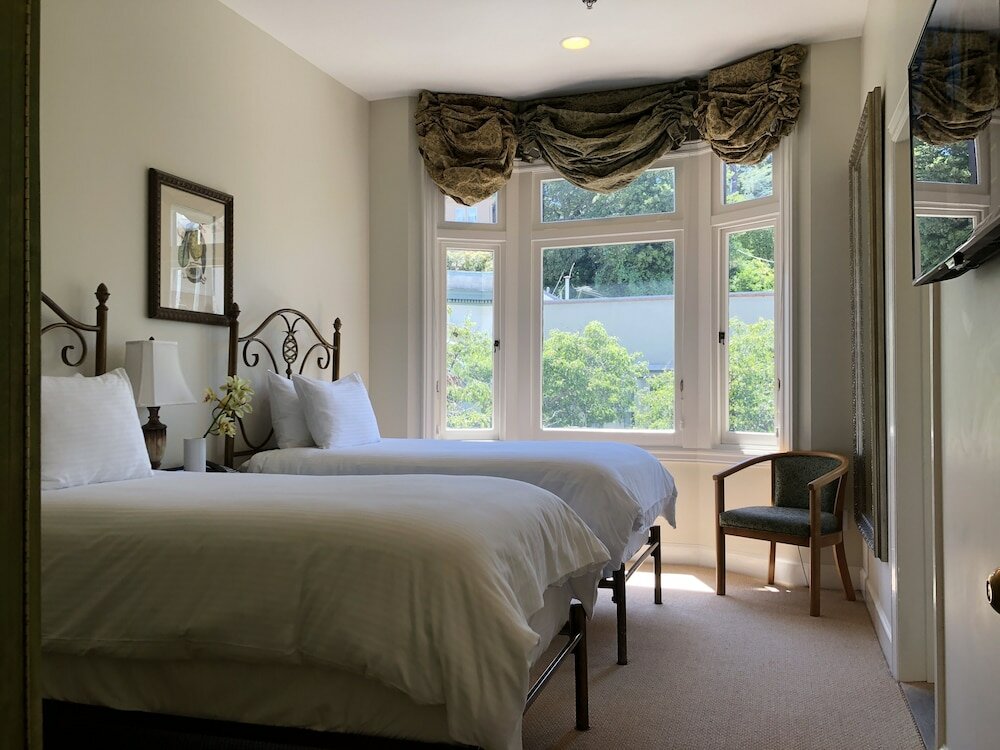 Фото Hotel Sausalito