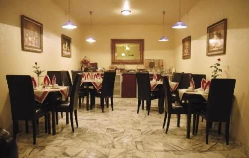 Фото Hotel Monte Cristo