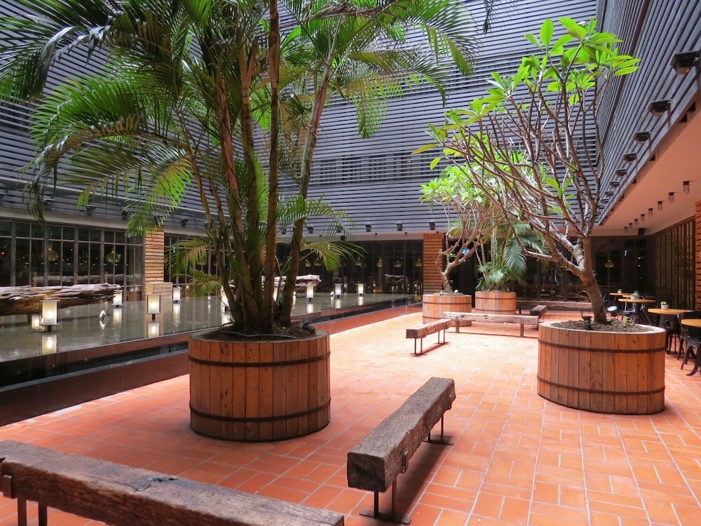 Фото отеля 2