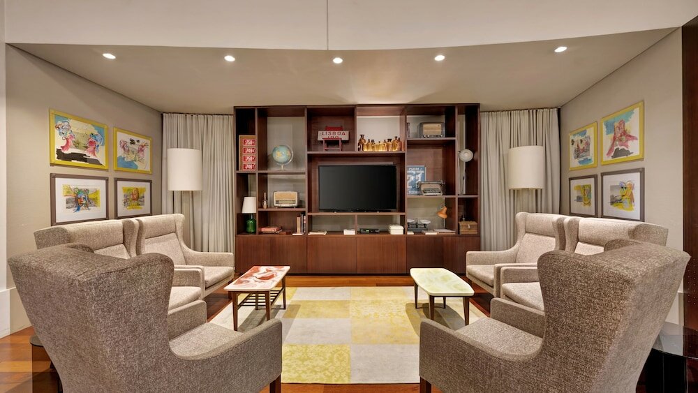 Фото Holiday Inn Porto Gaia