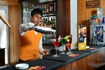 Фото Pearl City Hotel