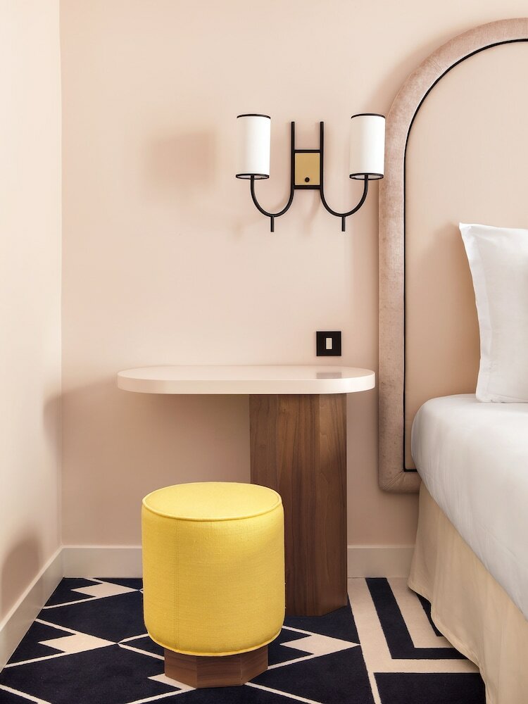 Фото Hotel Bienvenue Paris