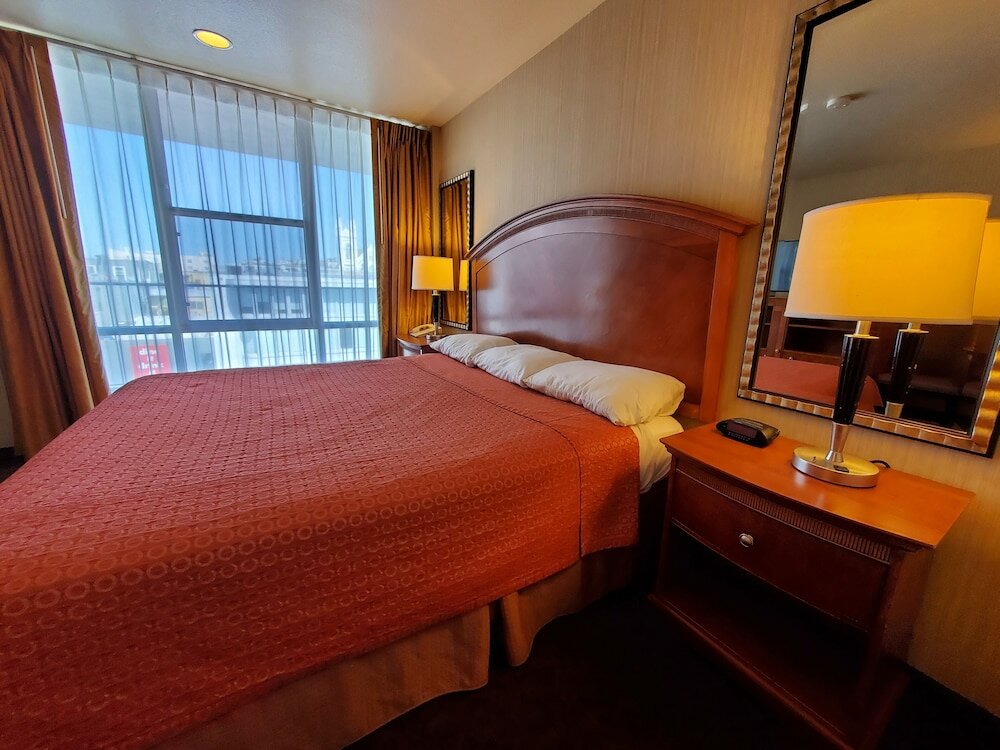 Фото Royal Pacific Motor Inn