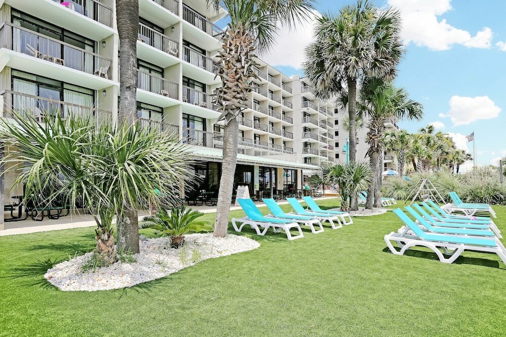 Фото North Shore Oceanfront Resort Hotel