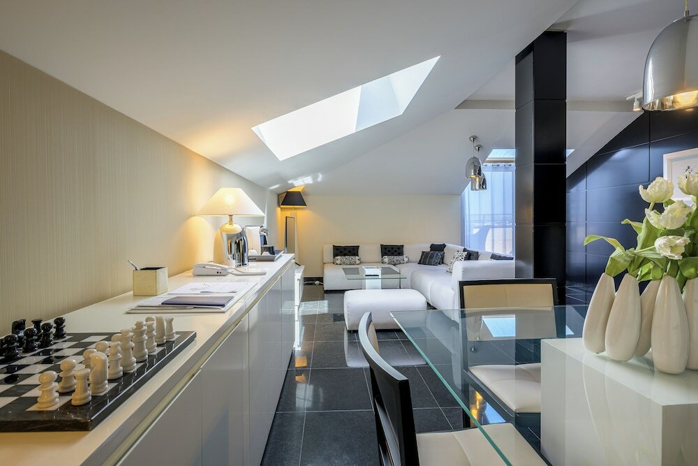 Фото Hotel Nelva