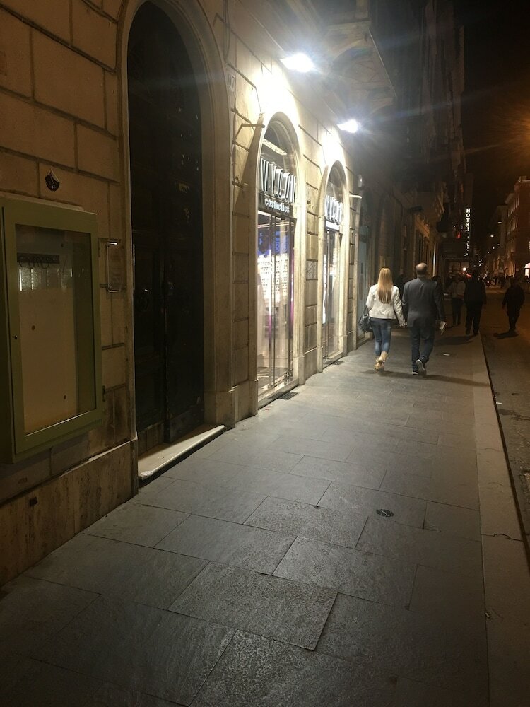 Фото Private Luxury Suites