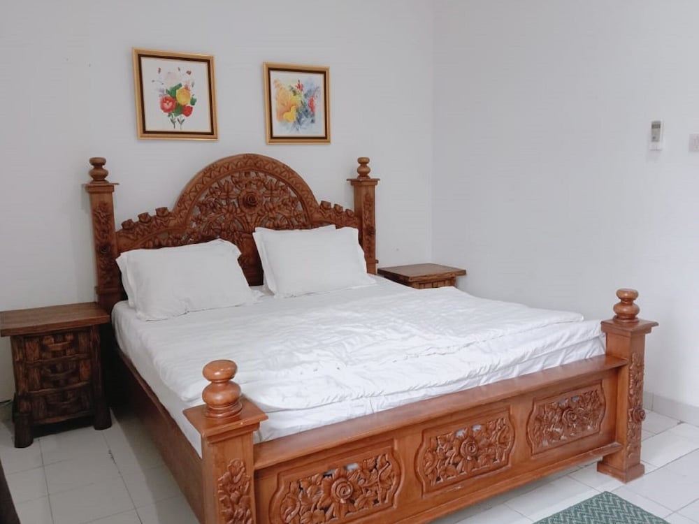 Фото Villa Kota Bunga Allamanda