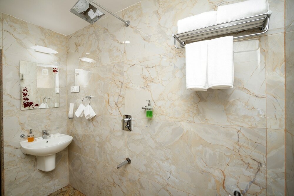 Фото Sairaj Beach Resort