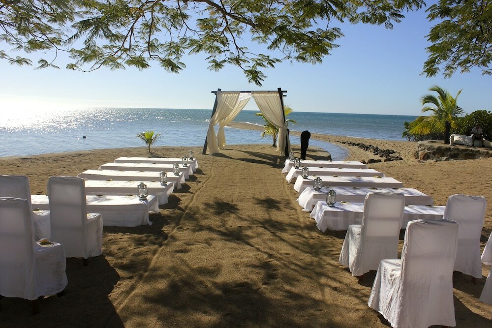 Фото Volivoli Beach Resort