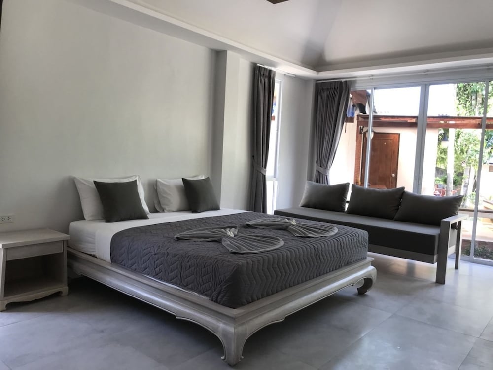 Фото Phalarn Inn Resort