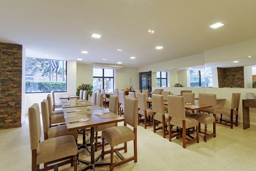 Фото Bristol The Time