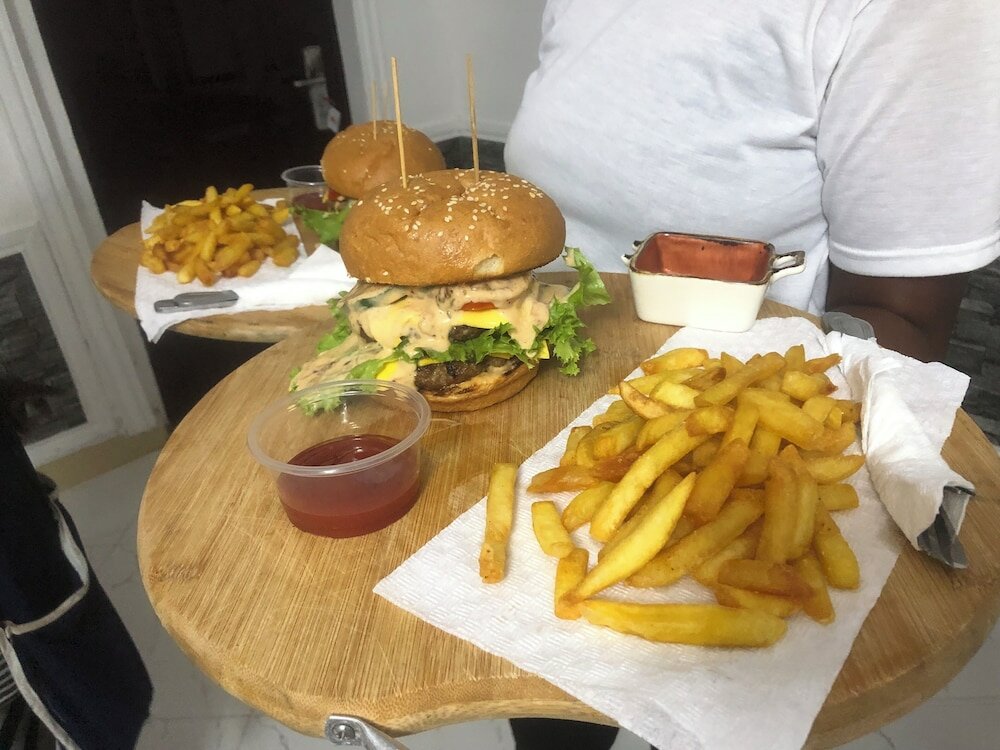 Фото Coconut Pointe Villa & Beach Resort