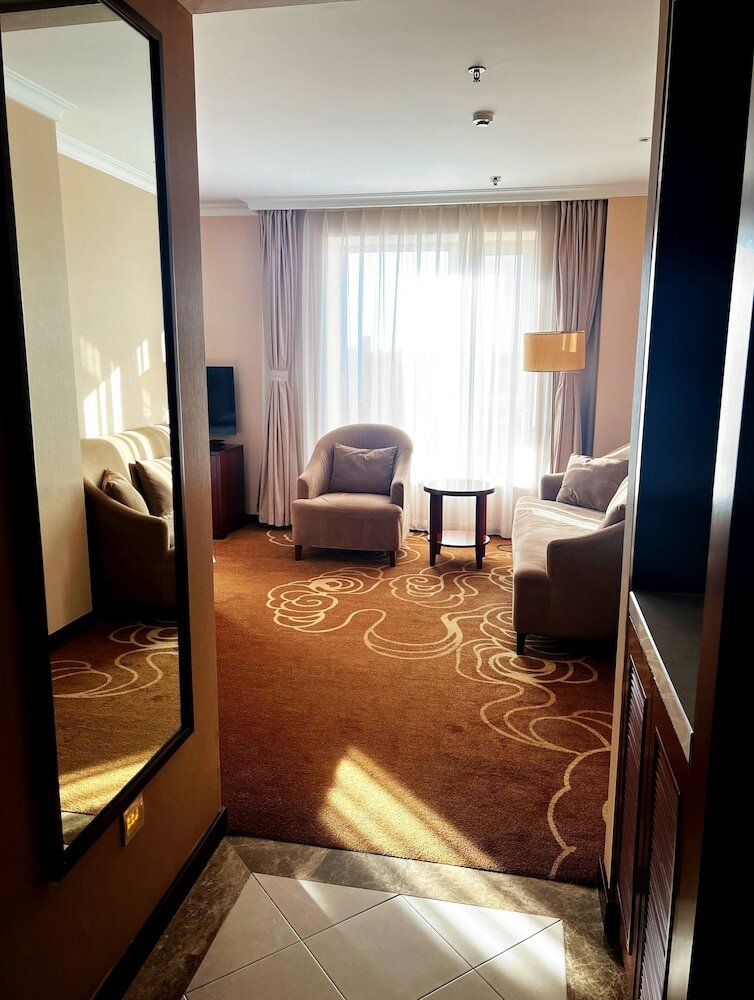 Фото Inner Mongolia Grand Hotel Beijing