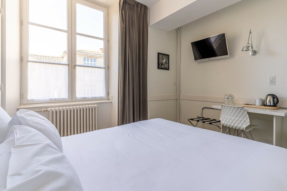 Фото Comfort Hotel Francois 1er 