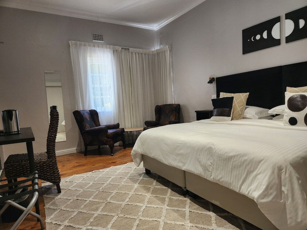 Фото Little Scotia Guest House