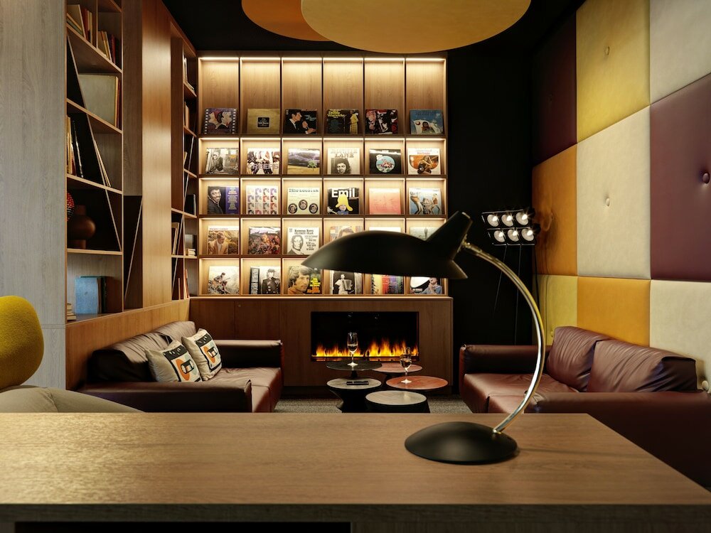 Фото Holiday Inn Zurich - Messe by Ihg