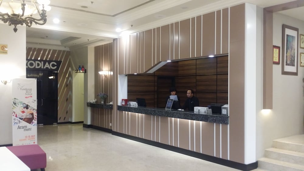 Фото Harbour View Hotel