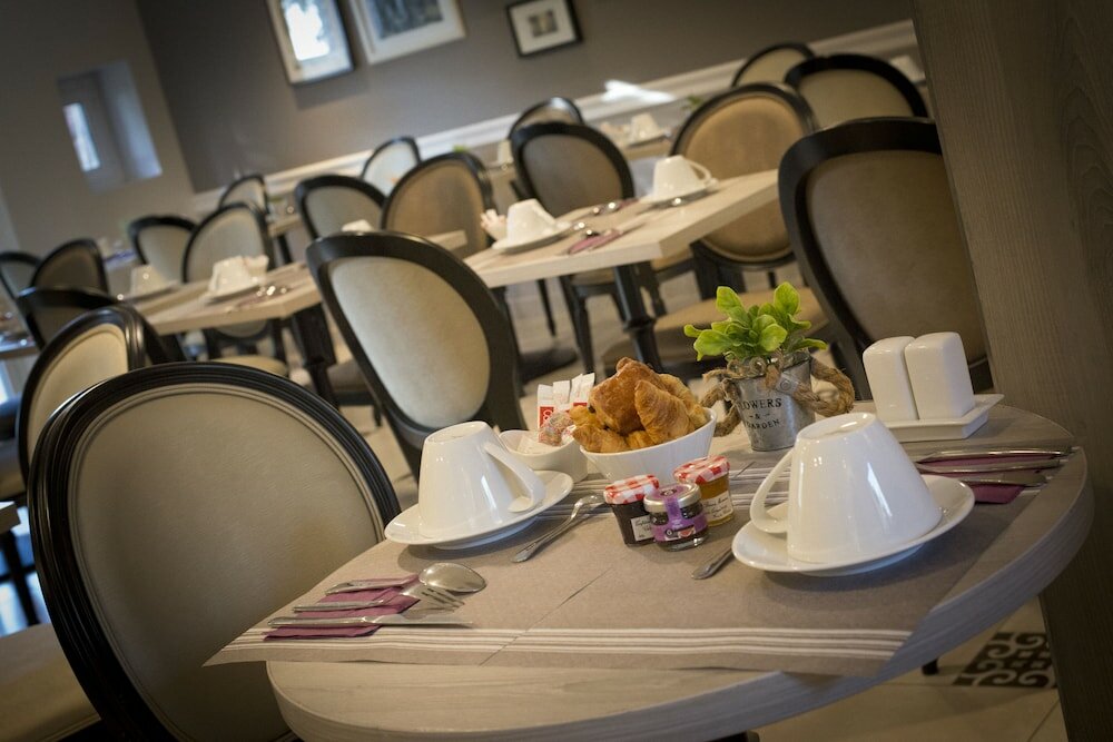 Фото La Bastide de l'Oliveraie