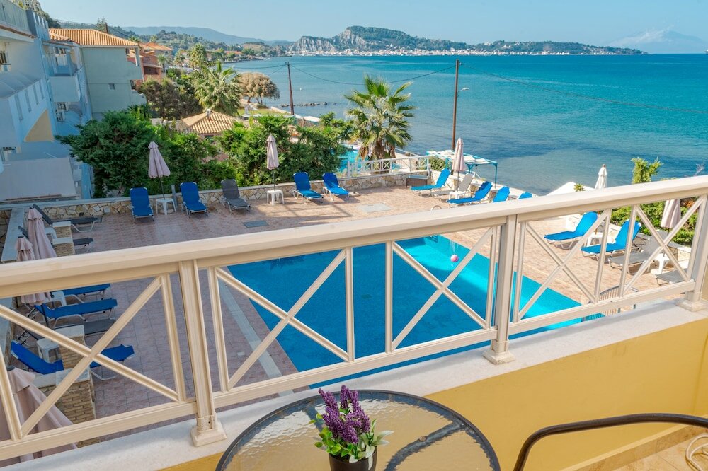 Фото Nefeli Beach Hotel