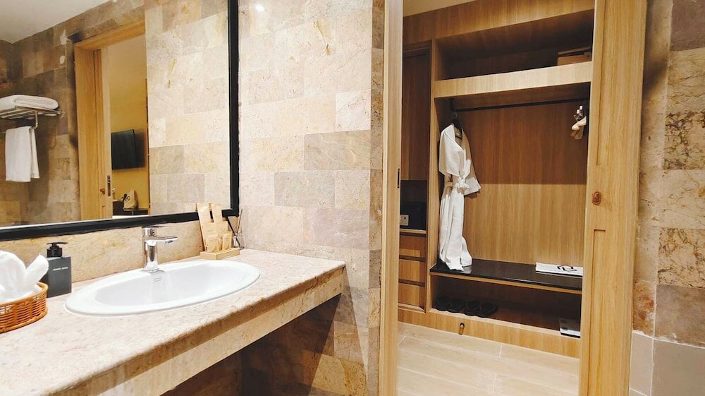 Фото Pooh Beach Resort & SPA