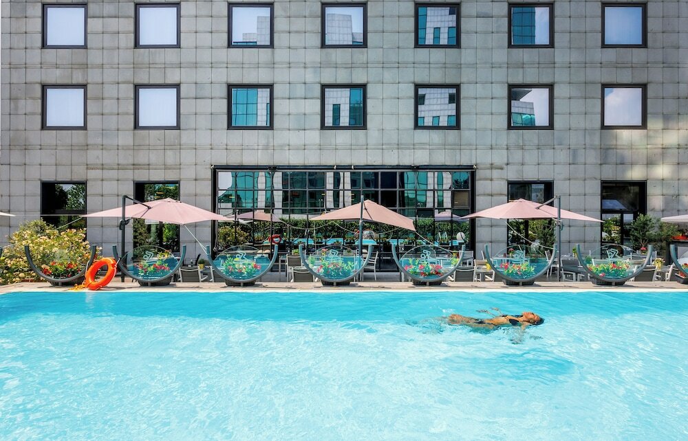 Фото IH Hotels Milano Lorenteggio