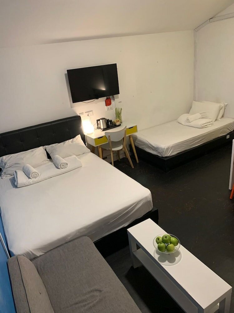 Фото отеля 2