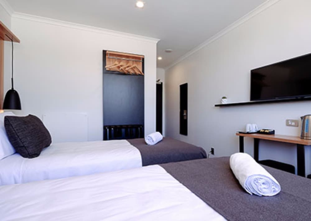 Фото No. 9 Hotel