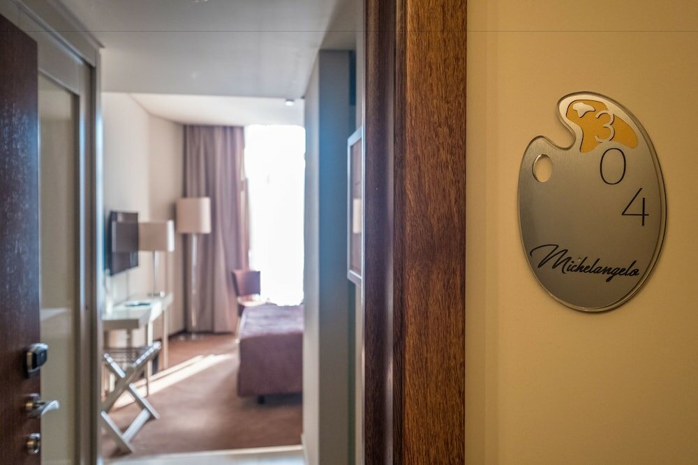 Фото Vila Galé Porto Ribeira