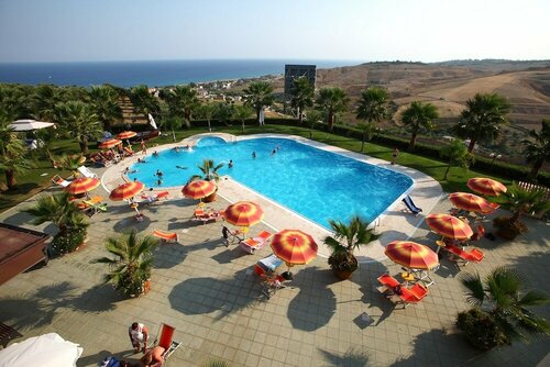 Внешний вид отеля Il Partenone Resort Hotel в Риаче, фото 2
