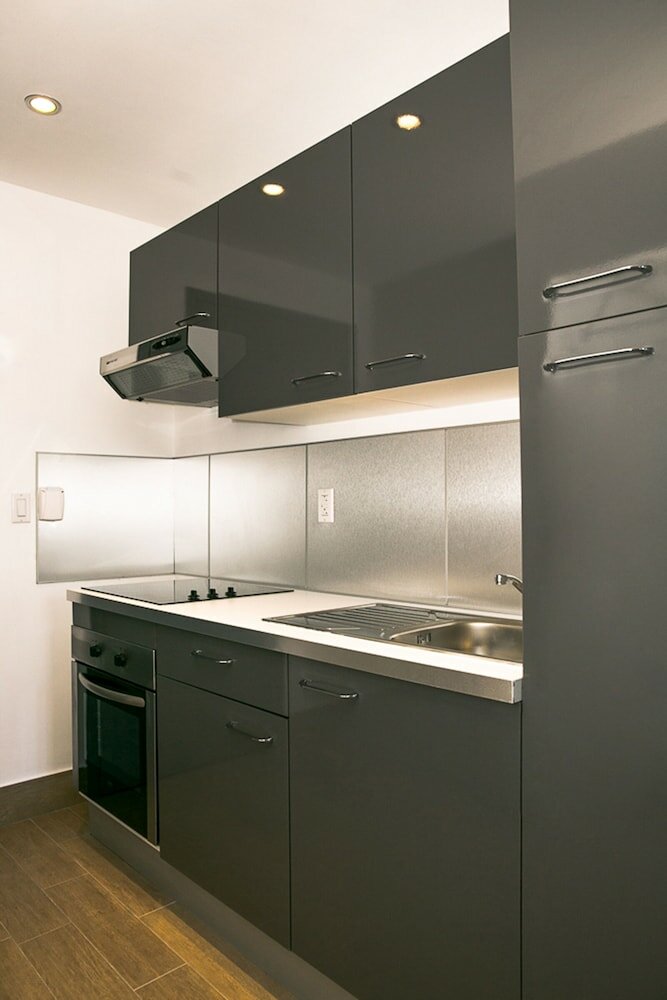 Фото Commodore Suites