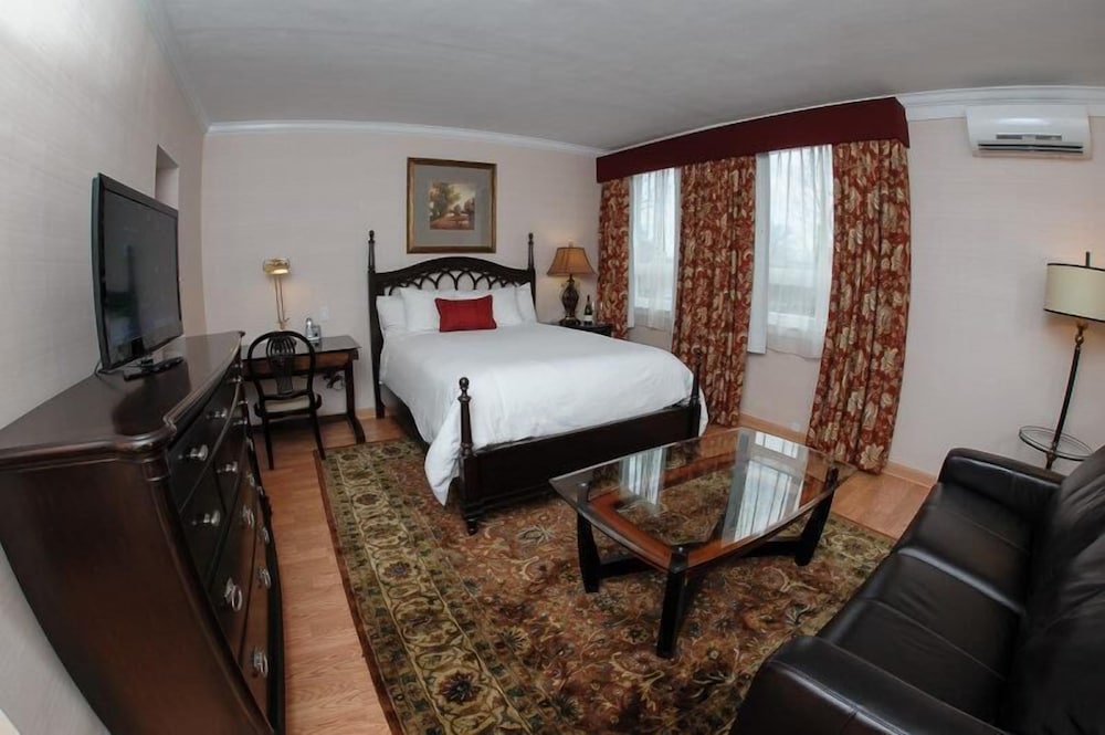 Фото Norwalk Inn