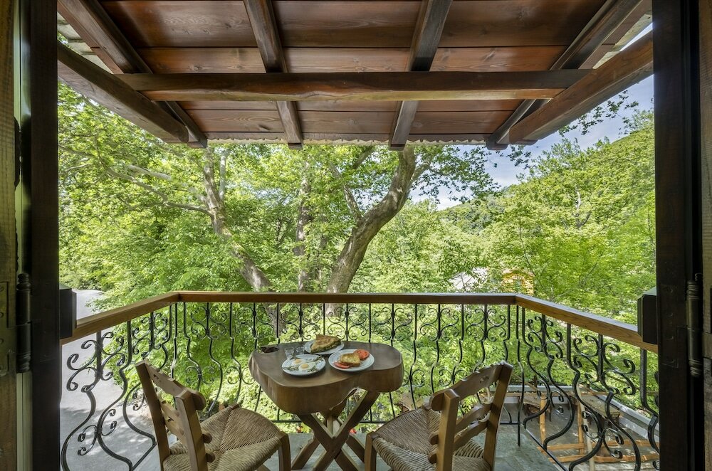 Фото Palios Stathmos