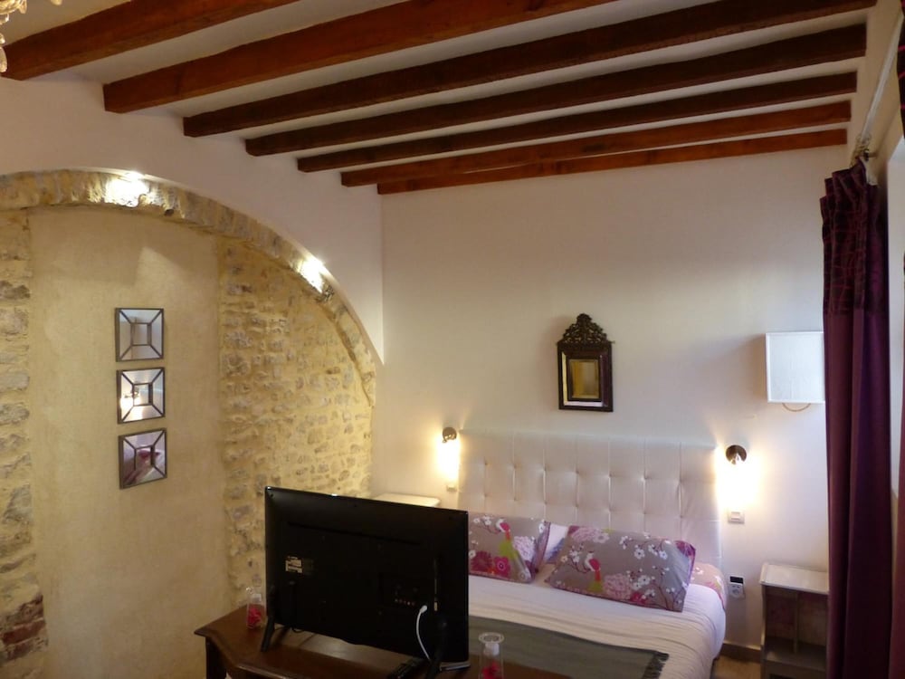 Фото Logis de Saint-Jean