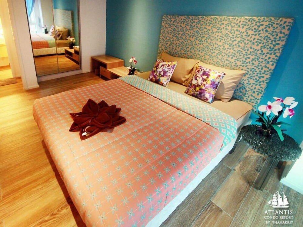 Фото Atlantis Condo & Water Park Pattaya by the Sea