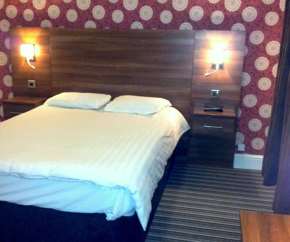 Фото Ely House Hotel