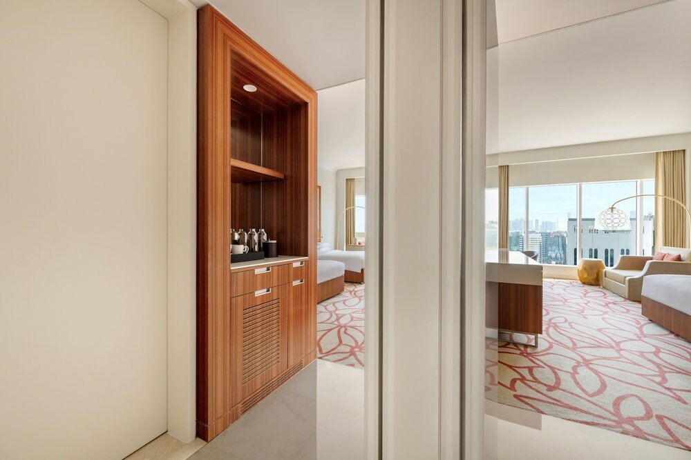 Фото Marriott Hotel Downtown Abu Dhabi