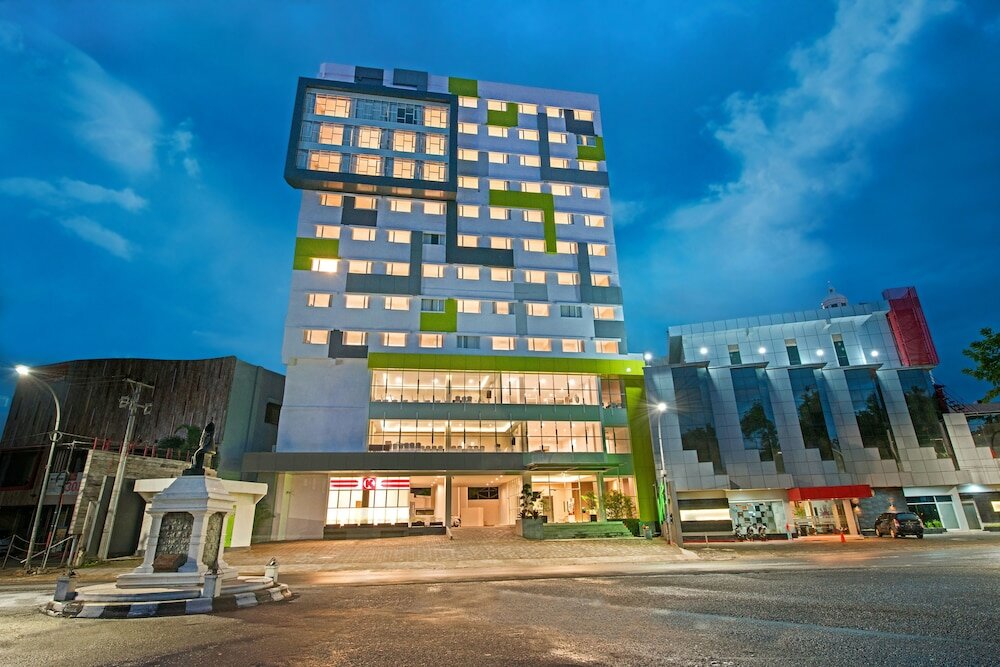 Фото Whiz Prime Hotel Hasanuddin Makassar