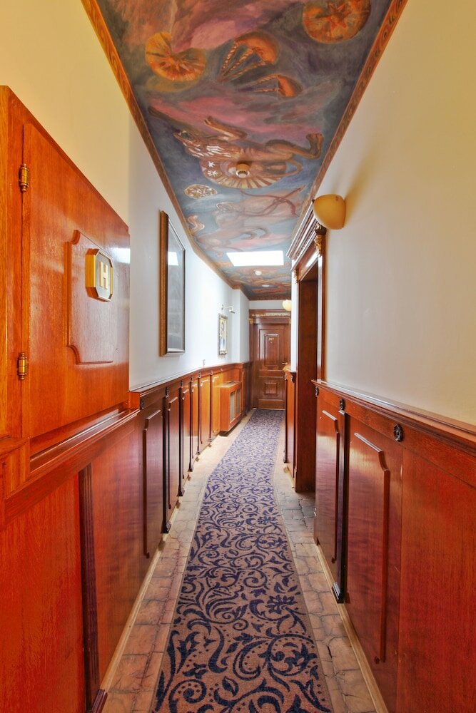 Фото Hotel U Páva