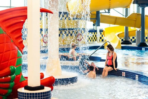 Внешний вид отеля Deerfoot Inn and Casino в Калгарях, фото 5