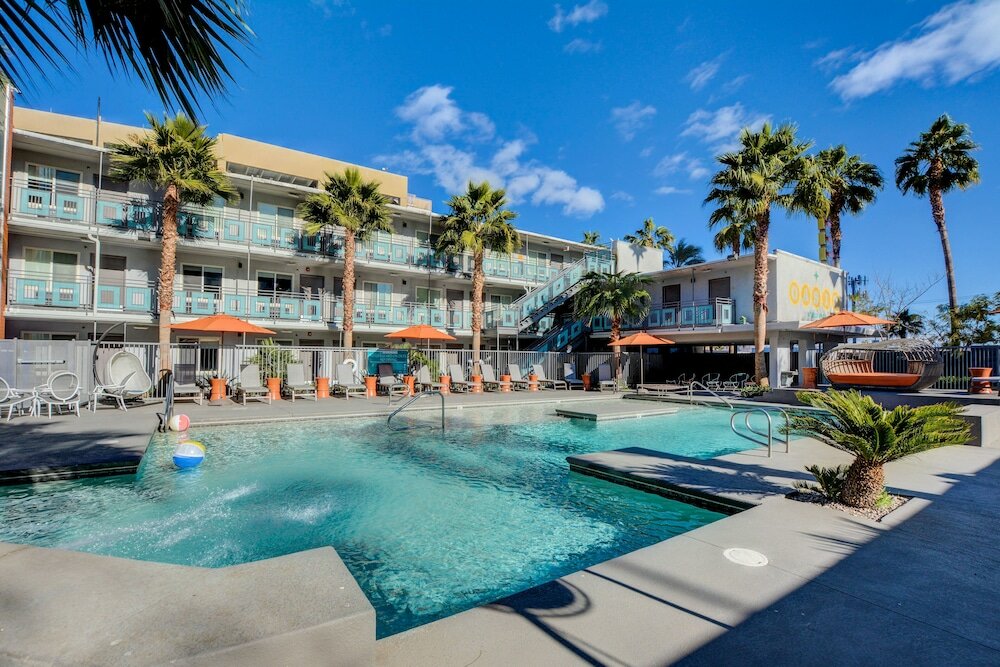 Фото Oasis at Gold Spike - Adults Only