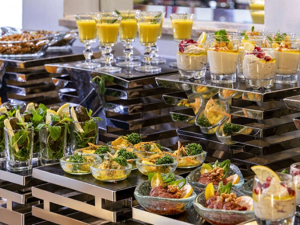 Фото Mövenpick Hotel & Residence Hajar Tower Makkah