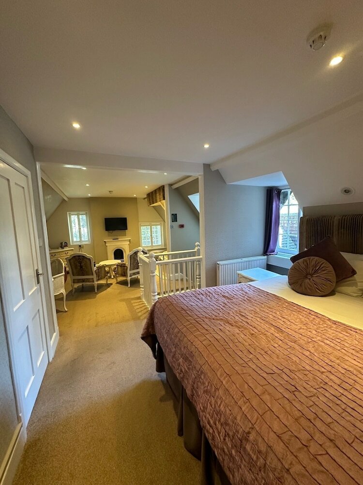 Фото Langtry Manor Hotel