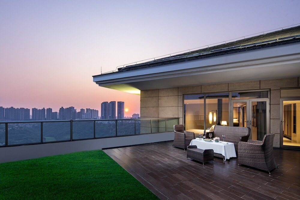 Фото Crowne Plaza Chongqing New North Zone, an Ihg Hotel