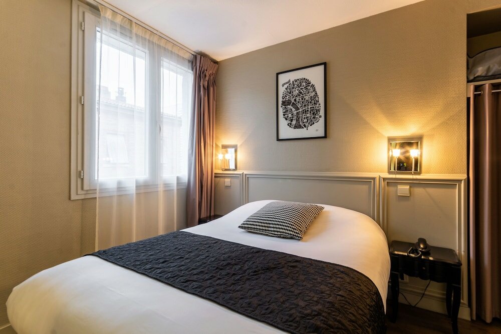 Фото Hotel De France