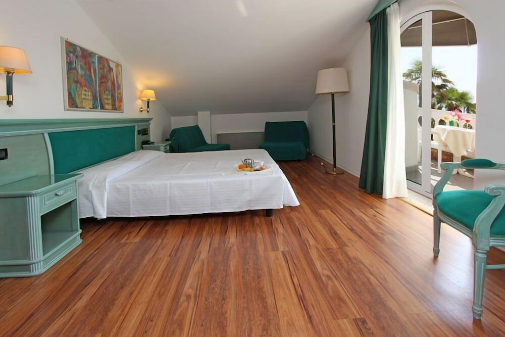 Фото Park Hotel Cellini